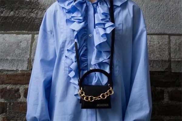 jacquemus迷你包專柜價(jià)格 網(wǎng)紅最愛包包款式 jacquemus迷你包專柜價(jià)格 網(wǎng)紅最愛包包款式