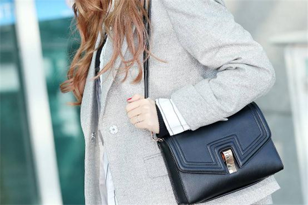 joy gryson是什么牌子 韓劇女主都愛(ài)它