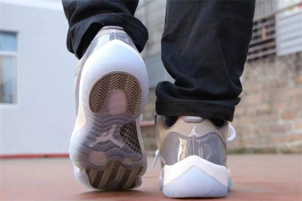 aj11 low正品鞋帶多長(zhǎng) 鞋帶長(zhǎng)度偏長(zhǎng) aj11 low正品鞋帶多長(zhǎng) 鞋帶長(zhǎng)度偏長(zhǎng)