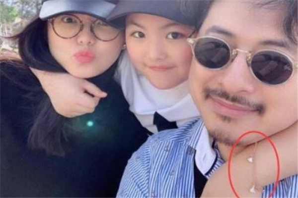 寶格麗小扇子手鏈價(jià)格 腕間的極致奢華 寶格麗小扇子手鏈價(jià)格 腕間的極致奢華