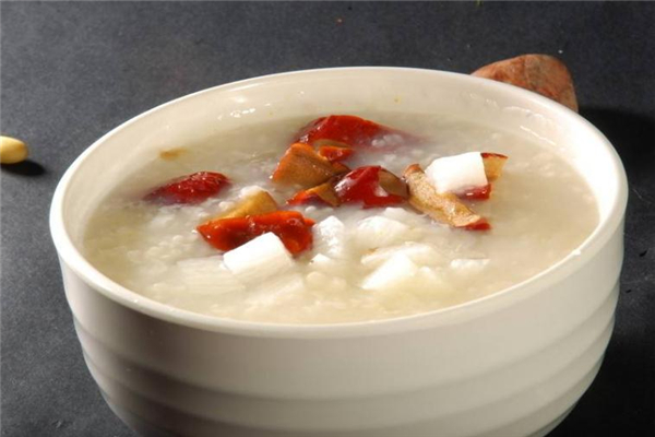 中醫(yī)最為經(jīng)典的四大藥膳養(yǎng)生方法 中醫(yī)最為經(jīng)典的四大藥膳養(yǎng)生方法