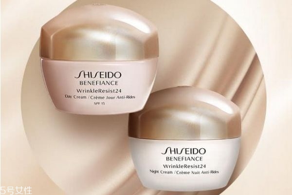 50多歲女人用什么護膚品 五十歲女性用什么牌子護膚品 50多歲女人用什么護膚品 五十歲女性用什么牌子護膚品