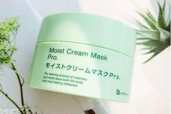 復(fù)活草面膜有什么功效 日本復(fù)活草面膜價(jià)格 復(fù)活草面膜有什么功效 日本復(fù)活草面膜價(jià)格