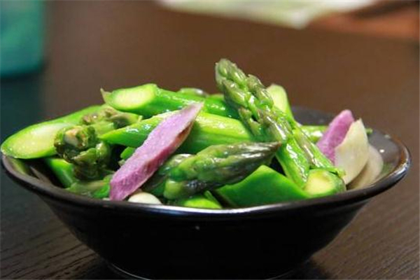 蘆筍和西紅柿能一起吃嗎 營養(yǎng)更豐富 蘆筍和西紅柿能一起吃嗎 營養(yǎng)更豐富