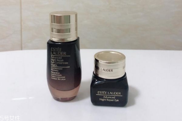 雅詩(shī)蘭黛眼霜新款老款區(qū)別 雅詩(shī)蘭黛眼霜新舊對(duì)比 雅詩(shī)蘭黛眼霜新款老款區(qū)別 雅詩(shī)蘭黛眼霜新舊對(duì)比