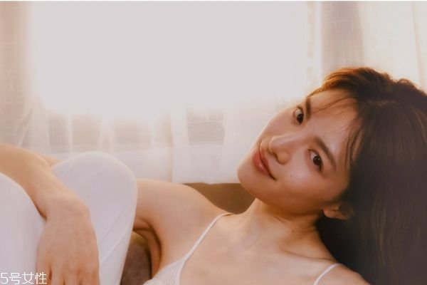 早晚怎么護膚 早上和晚上的護膚步驟 早晚怎么護膚 早上和晚上的護膚步驟