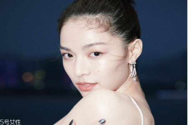 早晚怎么護膚 早上和晚上的護膚步驟 早晚怎么護膚 早上和晚上的護膚步驟