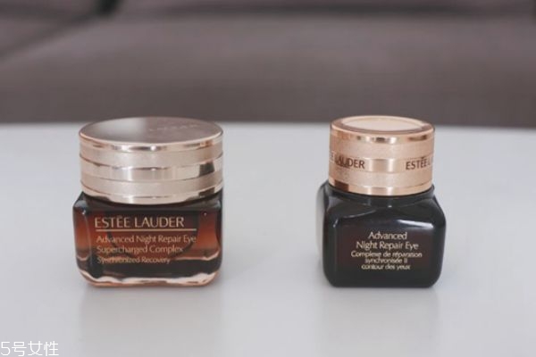 雅詩(shī)蘭黛眼霜新款老款區(qū)別 雅詩(shī)蘭黛眼霜新舊對(duì)比 雅詩(shī)蘭黛眼霜新款老款區(qū)別 雅詩(shī)蘭黛眼霜新舊對(duì)比