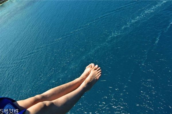 腳膜怎么使用 使用足膜的注意事項(xiàng) 腳膜怎么使用 使用足膜的注意事項(xiàng)