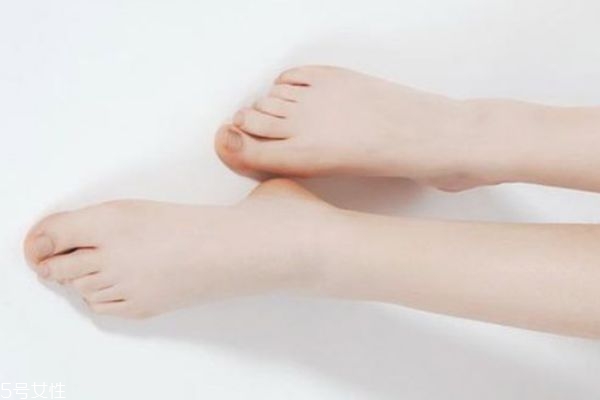 什么牌子的足膜好用 腳膜推薦 什么牌子的足膜好用 腳膜推薦