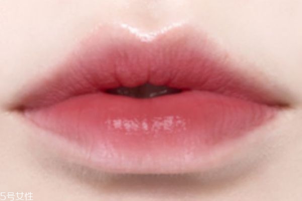 伊蒂之屋甜蜜之戀晶瑩炫彩唇膏哪個顏色好看 伊蒂之屋甜蜜之戀晶瑩炫彩唇膏哪個顏色好看