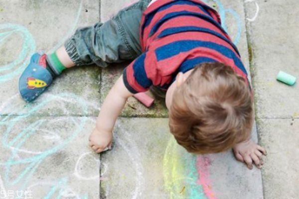 寶寶經(jīng)常在家搞破壞怎么辦 寶寶經(jīng)常在家搞破壞怎么辦