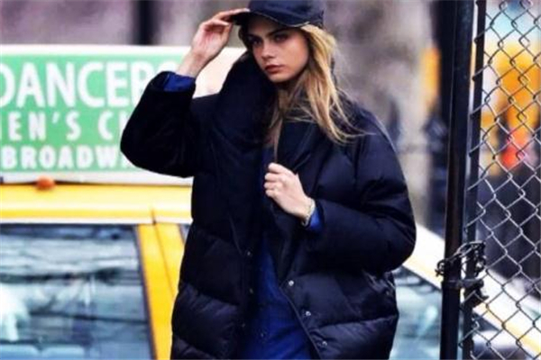 穿羽絨服還冷,不是衣服不暖,是你不會穿 穿羽絨服還冷,不是衣服不暖,是你不會穿