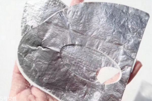 鋼鐵俠面膜敷多長時(shí)間 鋼鐵俠面膜的平價(jià)替代 鋼鐵俠面膜敷多長時(shí)間 鋼鐵俠面膜的平價(jià)替代