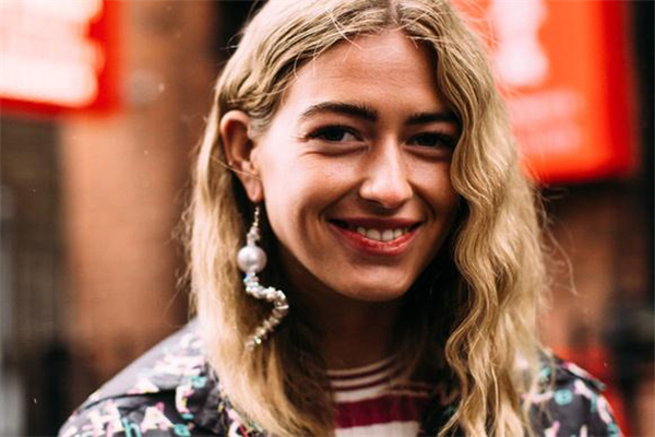 2019年流行什么耳環(huán) 時(shí)裝周耳環(huán)流行趨勢(shì) 2019年流行什么耳環(huán) 時(shí)裝周耳環(huán)流行趨勢(shì)