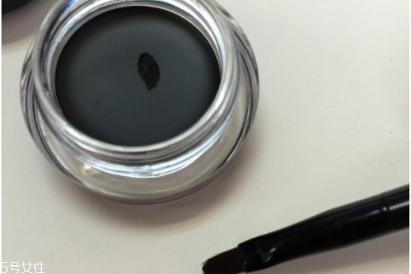 rimmel芮謎眼線膏怎么樣 芮謎傾城魅眼防水眼線膏 rimmel芮謎眼線膏怎么樣 芮謎傾城魅眼防水眼線膏