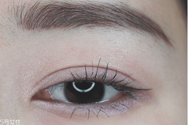 雙色眼影怎么正確使用 雙色眼影推薦 雙色眼影怎么正確使用 雙色眼影推薦