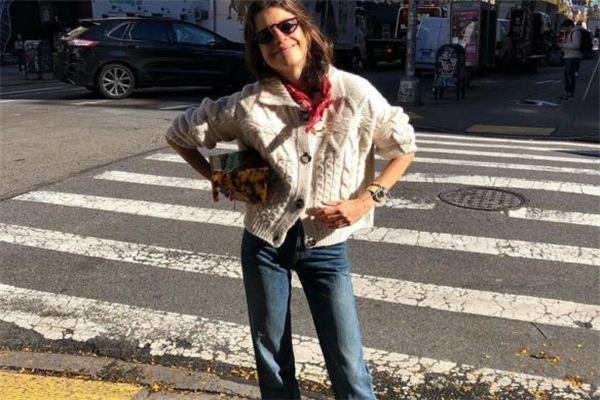 針織開衫如何搭配 開春必備單品 針織開衫如何搭配 開春必備單品