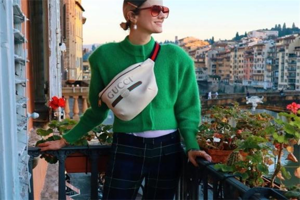 針織開衫如何搭配 開春必備單品 針織開衫如何搭配 開春必備單品