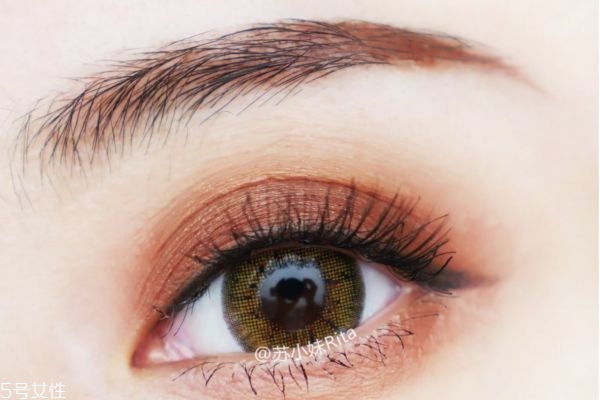雙色眼影怎么畫(huà) 教你雙色眼影畫(huà)法