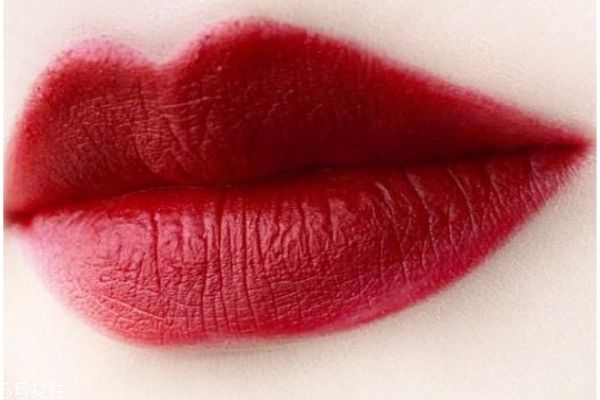 ysl小金條禮盒多少錢 ysl細(xì)管小金條熱門色號試色 ysl小金條禮盒多少錢 ysl細(xì)管小金條熱門色號試色