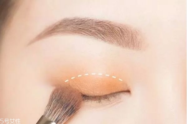 春夏浪漫約會妝教程 春夏清透日常眼妝教程 春夏浪漫約會妝教程 春夏清透日常眼妝教程