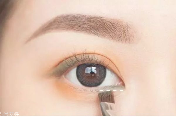 春夏浪漫約會妝教程 春夏清透日常眼妝教程 春夏浪漫約會妝教程 春夏清透日常眼妝教程