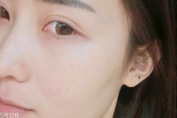 春夏浪漫約會妝教程 春夏清透日常眼妝教程 春夏浪漫約會妝教程 春夏清透日常眼妝教程