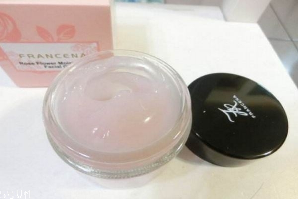 什么牌子的凍膜最好用 凍膜需要洗掉嗎 什么牌子的凍膜最好用 凍膜需要洗掉嗎