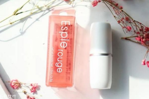 潤(rùn)唇膏哪個(gè)好用 無(wú)色潤(rùn)唇膏有哪些 潤(rùn)唇膏哪個(gè)好用 無(wú)色潤(rùn)唇膏有哪些