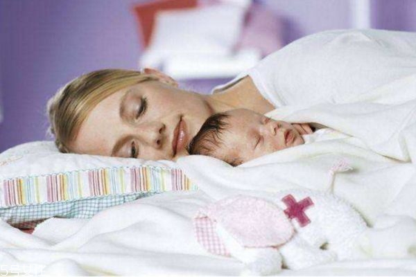 冬季生孩子需要準(zhǔn)備什么東西 冬季生孩子需要準(zhǔn)備什么東西