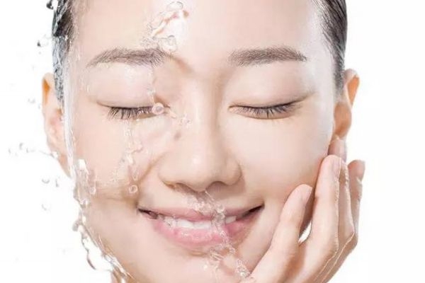 春季補水保濕的方法 春季補水保濕小妙招 春季補水保濕的方法 春季補水保濕小妙招