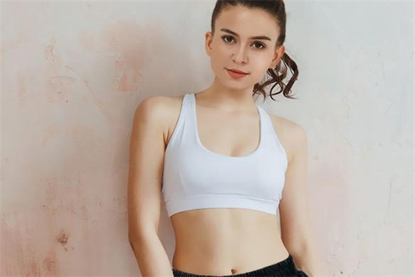 運(yùn)動(dòng)內(nèi)衣可以穿一天嗎 睡覺(jué)脫下即可 運(yùn)動(dòng)內(nèi)衣可以穿一天嗎 睡覺(jué)脫下即可