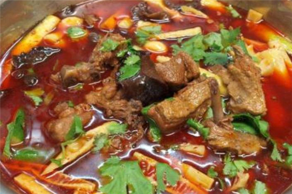 香脆可口的啤酒鴨制作全過程方法 香脆可口的啤酒鴨制作全過程方法