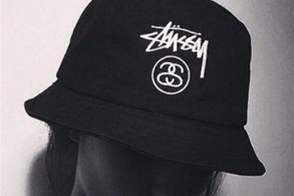 斯達西衣服真假怎么辨別?stussy衣服真假鑒別圖 斯達西衣服真假怎么辨別?stussy衣服真假鑒別圖
