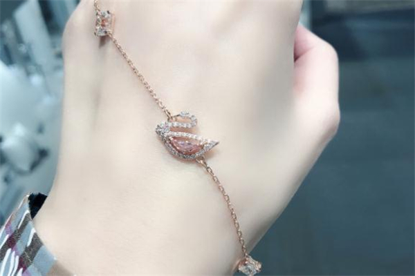 施華洛世奇粉天鵝手鏈價(jià)格 浪漫粉色天鵝 施華洛世奇粉天鵝手鏈價(jià)格 浪漫粉色天鵝