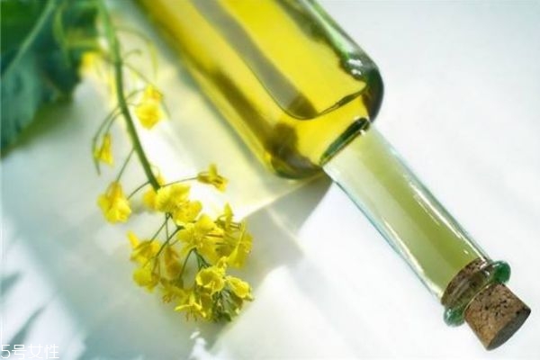 甘油有哪些美容作用 甘油的美容方法 甘油有哪些美容作用 甘油的美容方法