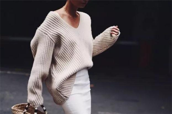 燕麥色適合黃皮膚嗎 立馬白一度 燕麥色適合黃皮膚嗎 立馬白一度