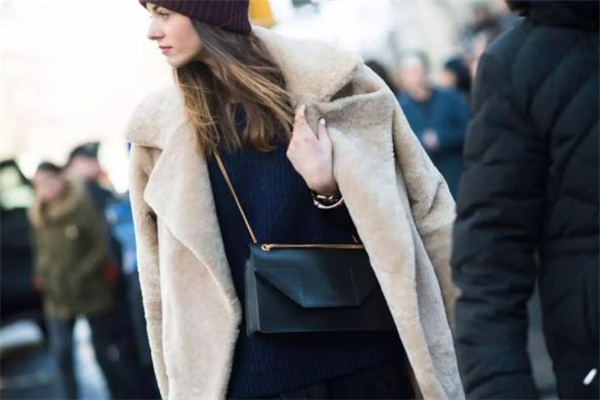 燕麥色是冷色還是暖色 偏暖色系 燕麥色是冷色還是暖色 偏暖色系