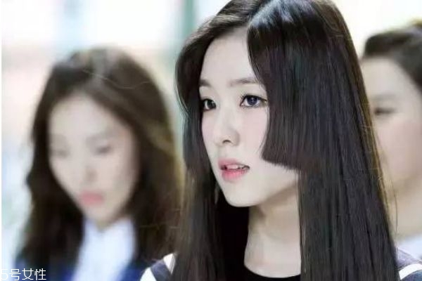 公主切怎么扎起來 公主切怎么扎馬尾 公主切怎么扎起來 公主切怎么扎馬尾