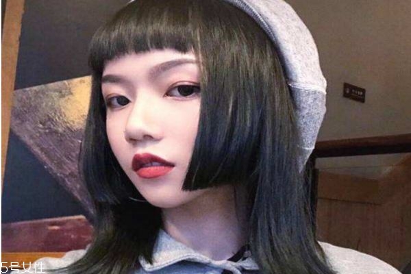 公主切怎么扎起來 公主切怎么扎馬尾 公主切怎么扎起來 公主切怎么扎馬尾