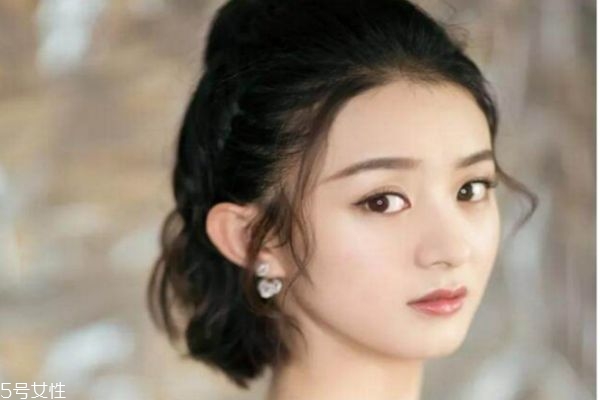 法式劉海適合什么人 法式劉海發(fā)型圖片 法式劉海適合什么人 法式劉海發(fā)型圖片