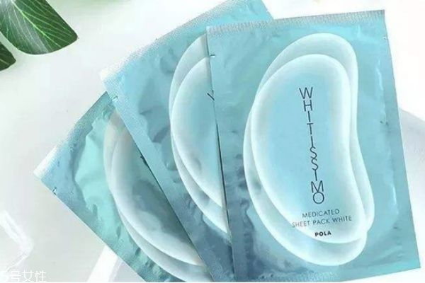 貼眼膜前要擦水乳嗎 敷眼膜步驟 貼眼膜前要擦水乳嗎 敷眼膜步驟