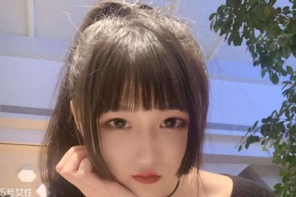 公主切怎么扎起來 公主切怎么扎馬尾 公主切怎么扎起來 公主切怎么扎馬尾