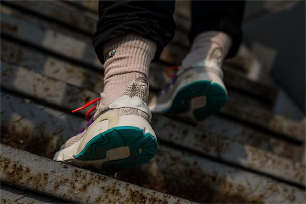 adidas lxcon測評 機(jī)能跑鞋中的王者