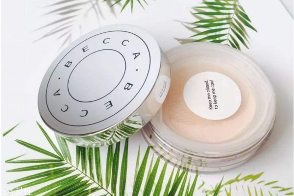 becca水散粉適合油性膚質(zhì)嗎 becca水散粉使用感受 becca水散粉適合油性膚質(zhì)嗎 becca水散粉使用感受