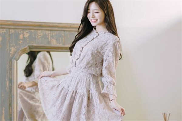 蕾絲裙洗后變形怎么辦 復原很困難 蕾絲裙洗后變形怎么辦 復原很困難