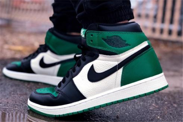 網(wǎng)上買aj哪個網(wǎng)站正品 app買鞋要謹(jǐn)慎 網(wǎng)上買aj哪個網(wǎng)站正品 app買鞋要謹(jǐn)慎