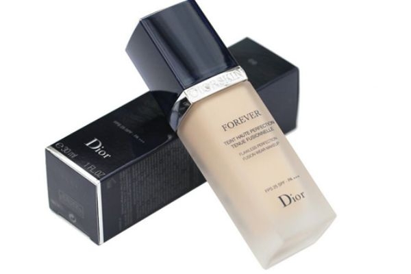 粉底太干怎么辦 粉底太干怎么補(bǔ)救 粉底太干怎么辦 粉底太干怎么補(bǔ)救