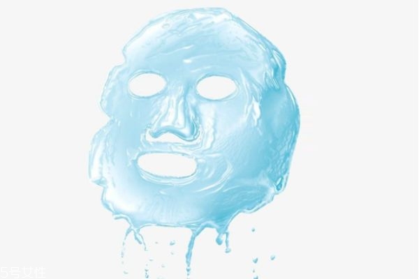 黑面膜和白面膜有什么區(qū)別 黑膜和白膜的區(qū)別 黑面膜和白面膜有什么區(qū)別 黑膜和白膜的區(qū)別